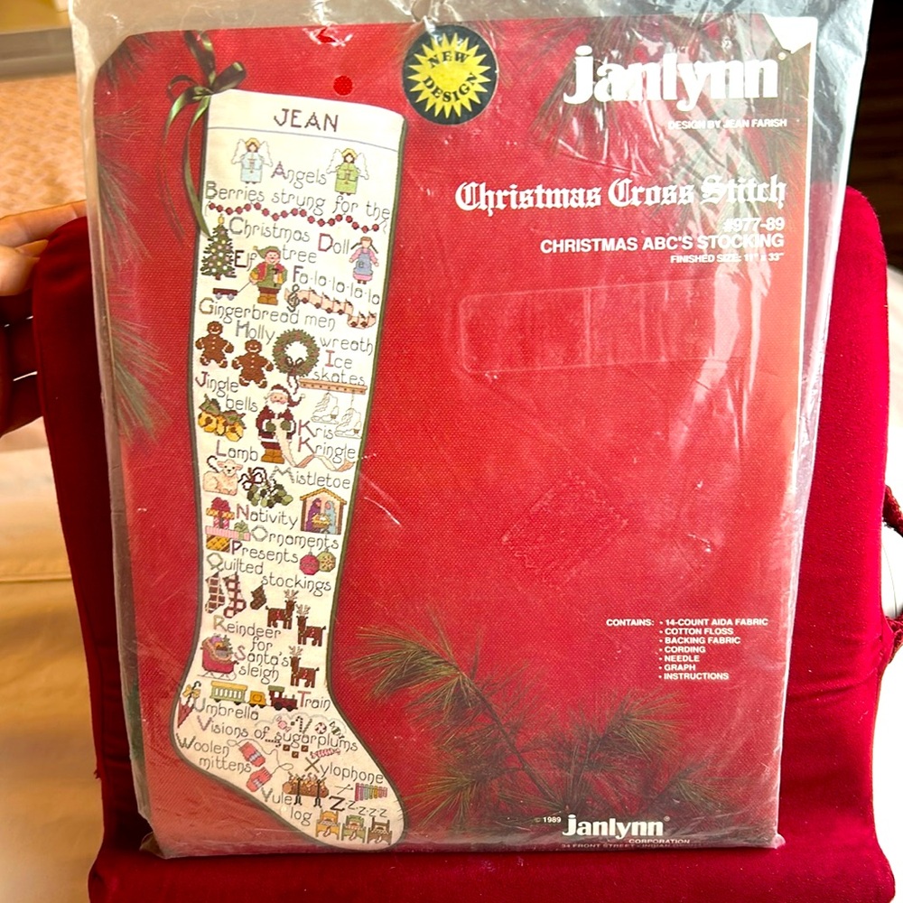 New Vintage JANLYNN CHRISTMAS CROSS STITCH ABC'S STOCKING KIT 11 X 33 date 1989